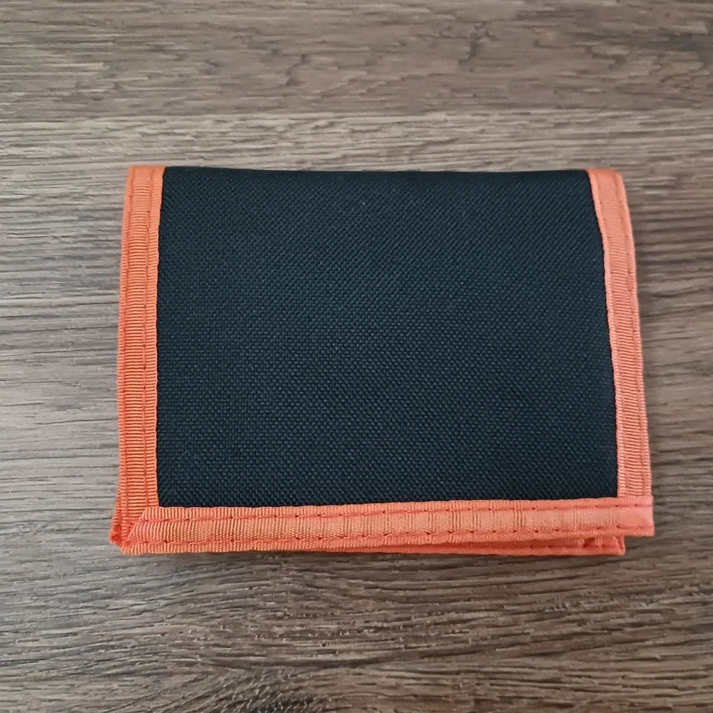 Cleveland Browns Nylon Wallet Bifold Hook & Loop Brown Orange NFL Vintage 1980s
